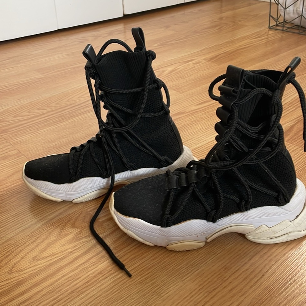 Jeffrey Campbell Lace Up sneakers - Picture 6 of 8